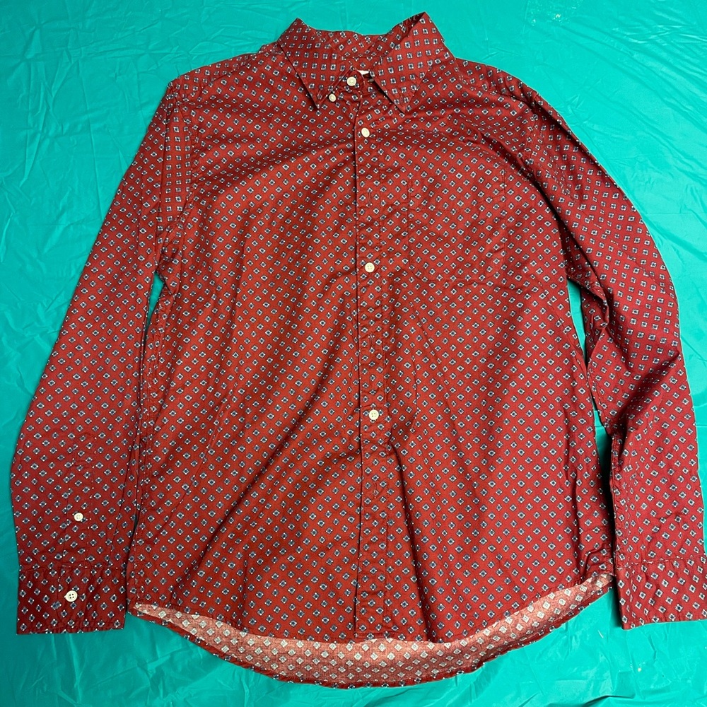 American Eagle Button Up Shirt